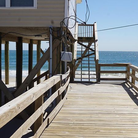 Marisol - Pet Friendly And Gulf Front! Enjoy The Large Deck With Amazing Views! Home Dauphin Island Bagian luar foto