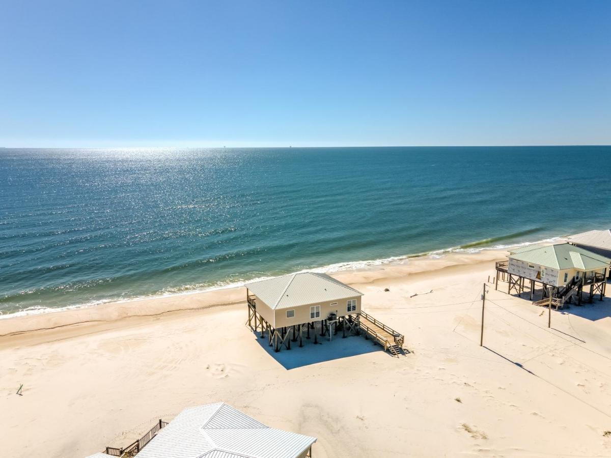 Marisol - Pet Friendly And Gulf Front! Enjoy The Large Deck With Amazing Views! Home Dauphin Island Bagian luar foto