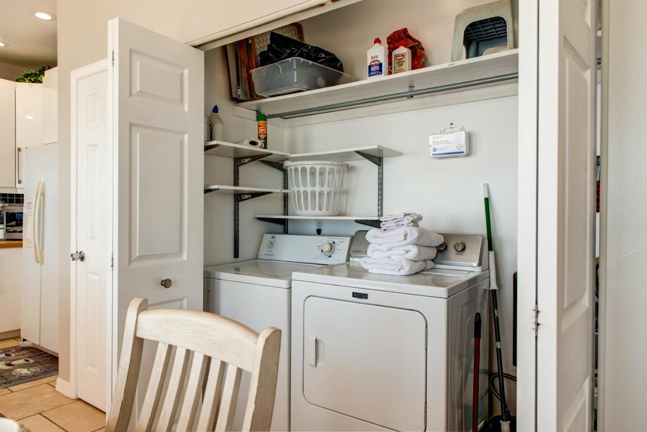 Marisol - Pet Friendly And Gulf Front! Enjoy The Large Deck With Amazing Views! Home Dauphin Island Bagian luar foto