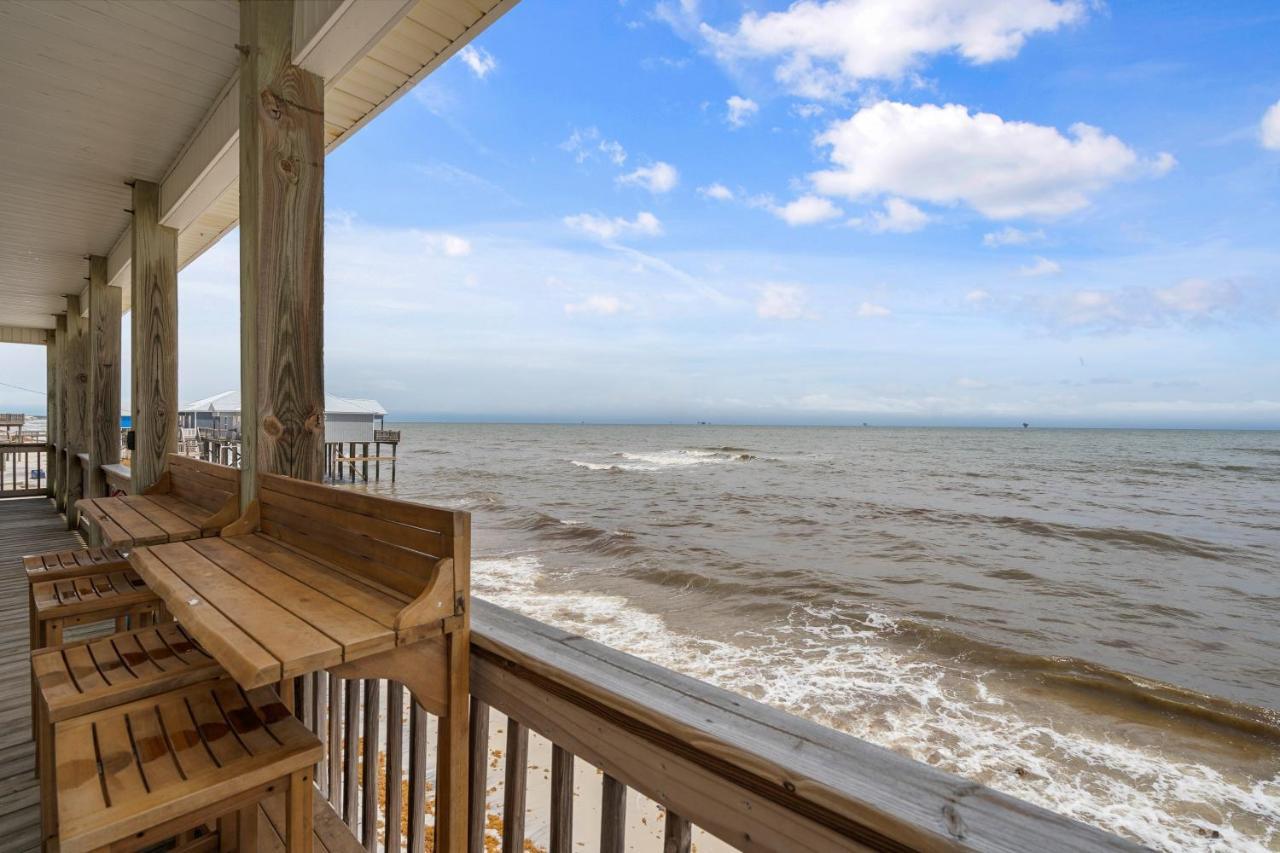 Marisol - Pet Friendly And Gulf Front! Enjoy The Large Deck With Amazing Views! Home Dauphin Island Bagian luar foto